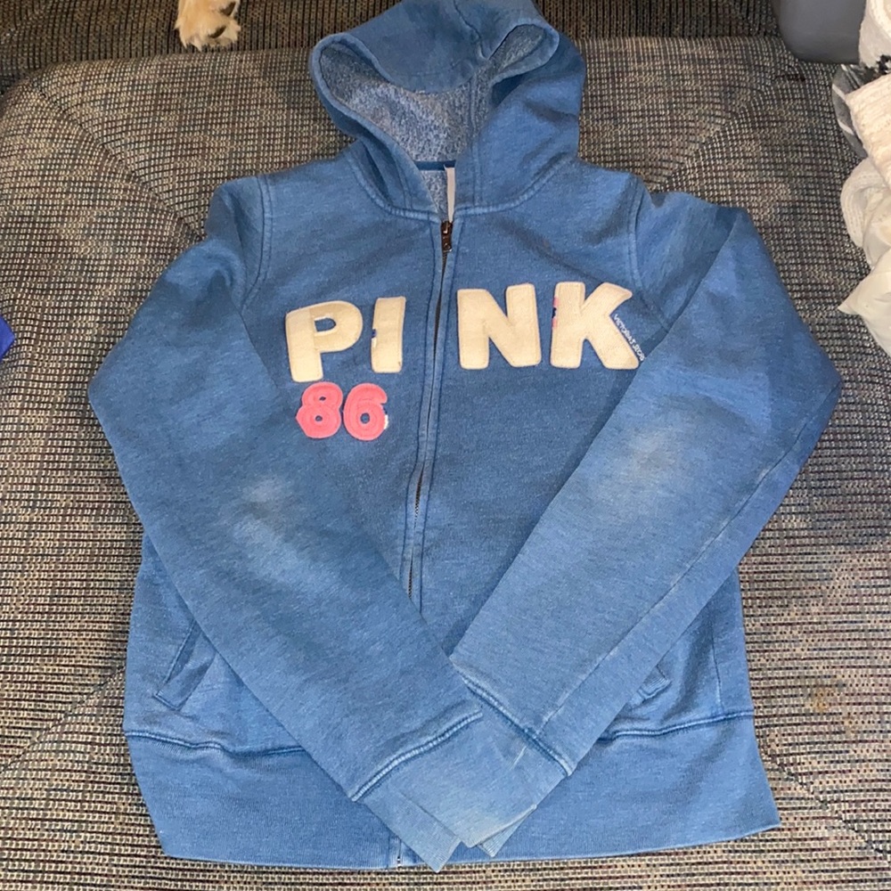 Zip up vs pink hoodie